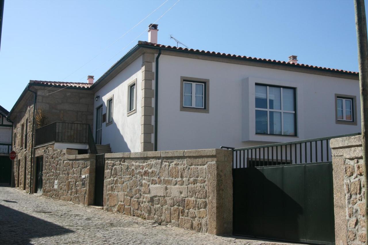 Casa D Toninha - Casas De Campo - Turismo Espaco Rural - Al Sernancelhe Екстер'єр фото