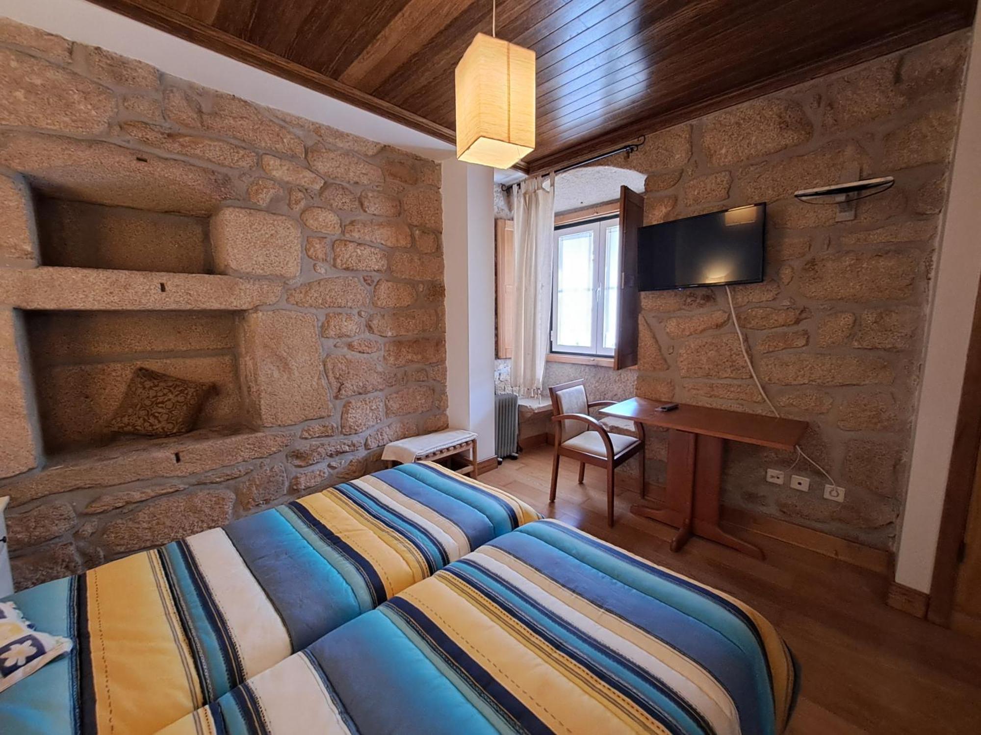 Casa D Toninha - Casas De Campo - Turismo Espaco Rural - Al Sernancelhe Екстер'єр фото