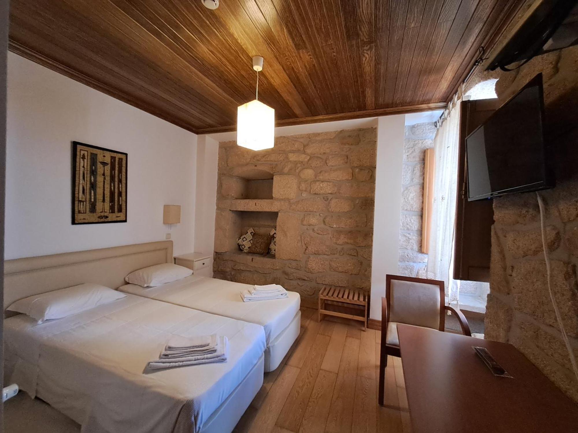 Casa D Toninha - Casas De Campo - Turismo Espaco Rural - Al Sernancelhe Екстер'єр фото