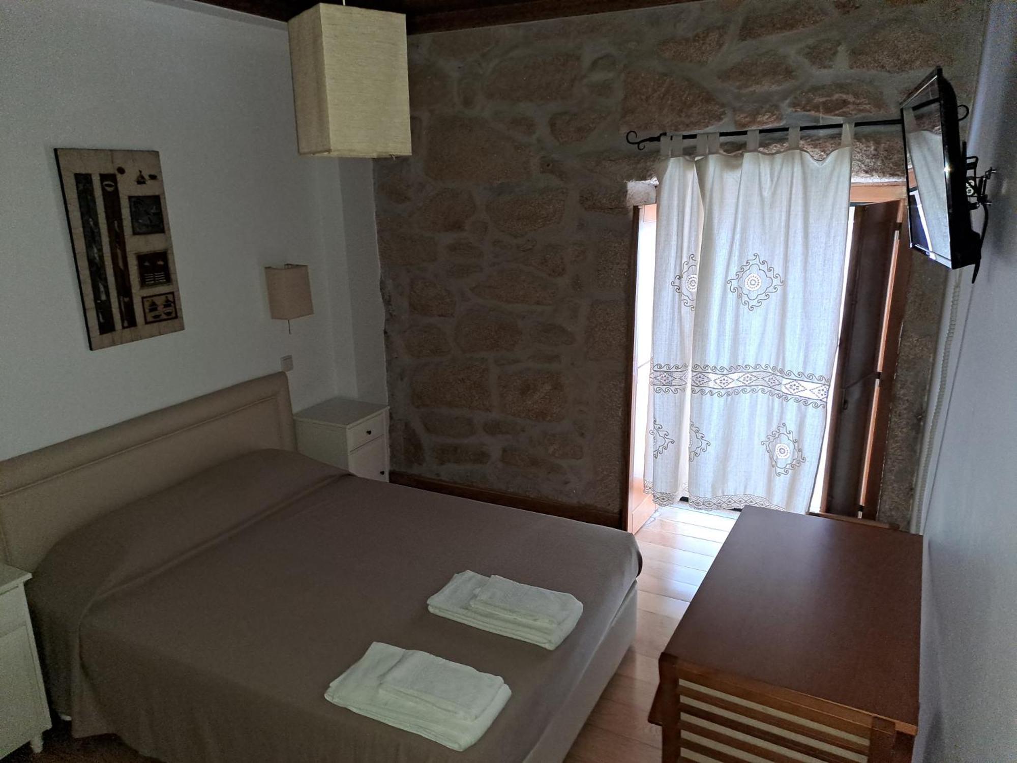 Casa D Toninha - Casas De Campo - Turismo Espaco Rural - Al Sernancelhe Екстер'єр фото